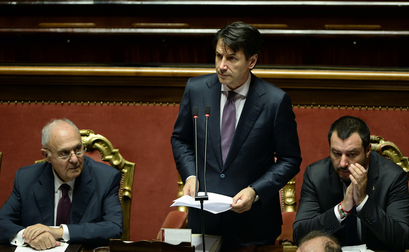 Upb boccia legge di bilancio, Savona: ‘se spread ci sfugge è da cambiare’. Intanto Europa aumenta controlli su depositi correntisti