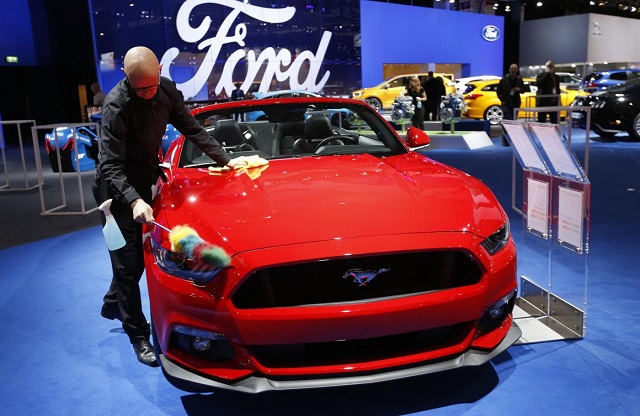 Ford verso risparmio monstre costi. Stop a tutte berline Nord America, rimarrà solo un modello