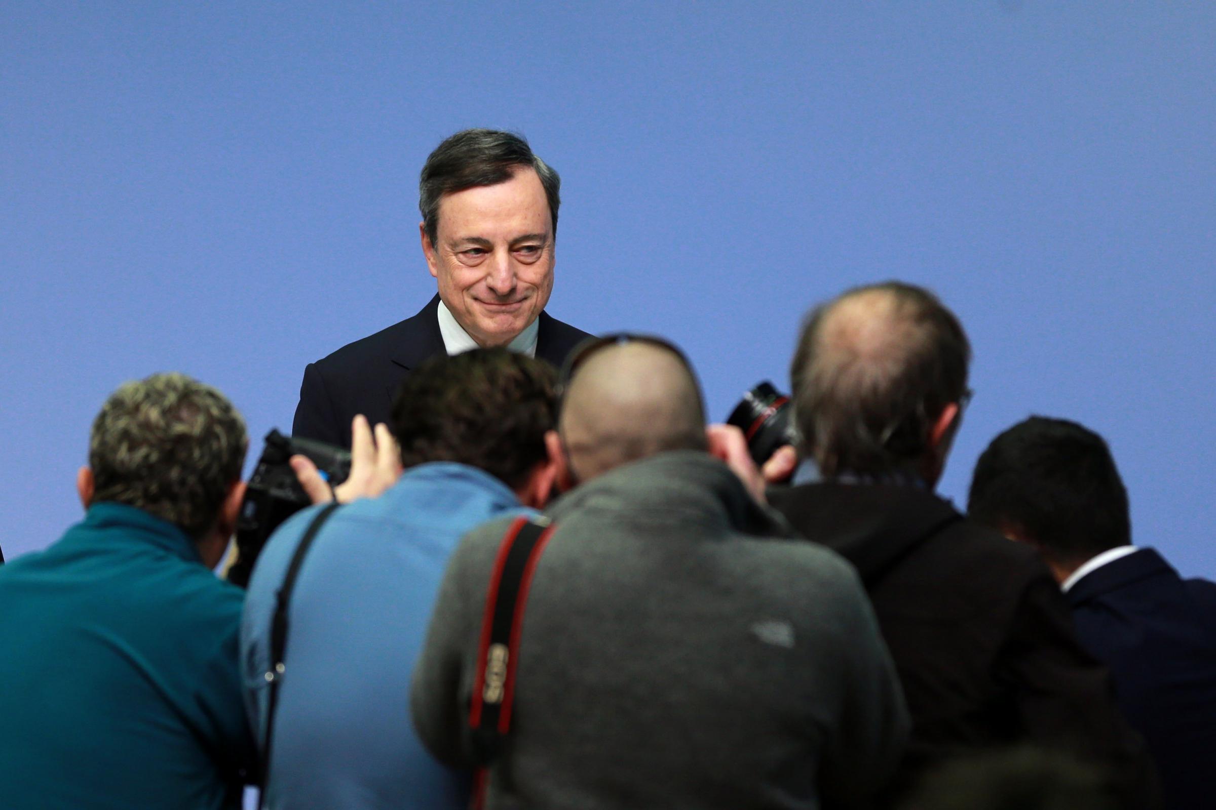 Bce rimanderà a ottobre l’annuncio sul tapering, il super euro spaventa Draghi & co.