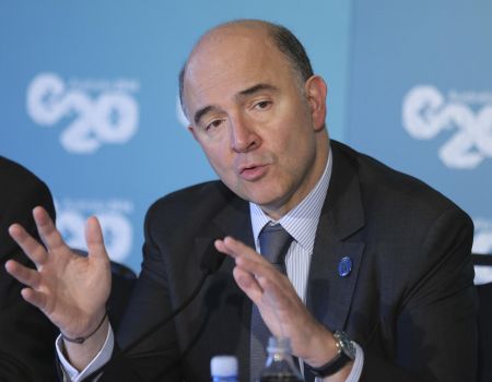 Bocciatura manovra, il Day After, alert Conte su spread. Moscovici: ‘non sono Babbo Natale, troppo facile sparare al pianista’