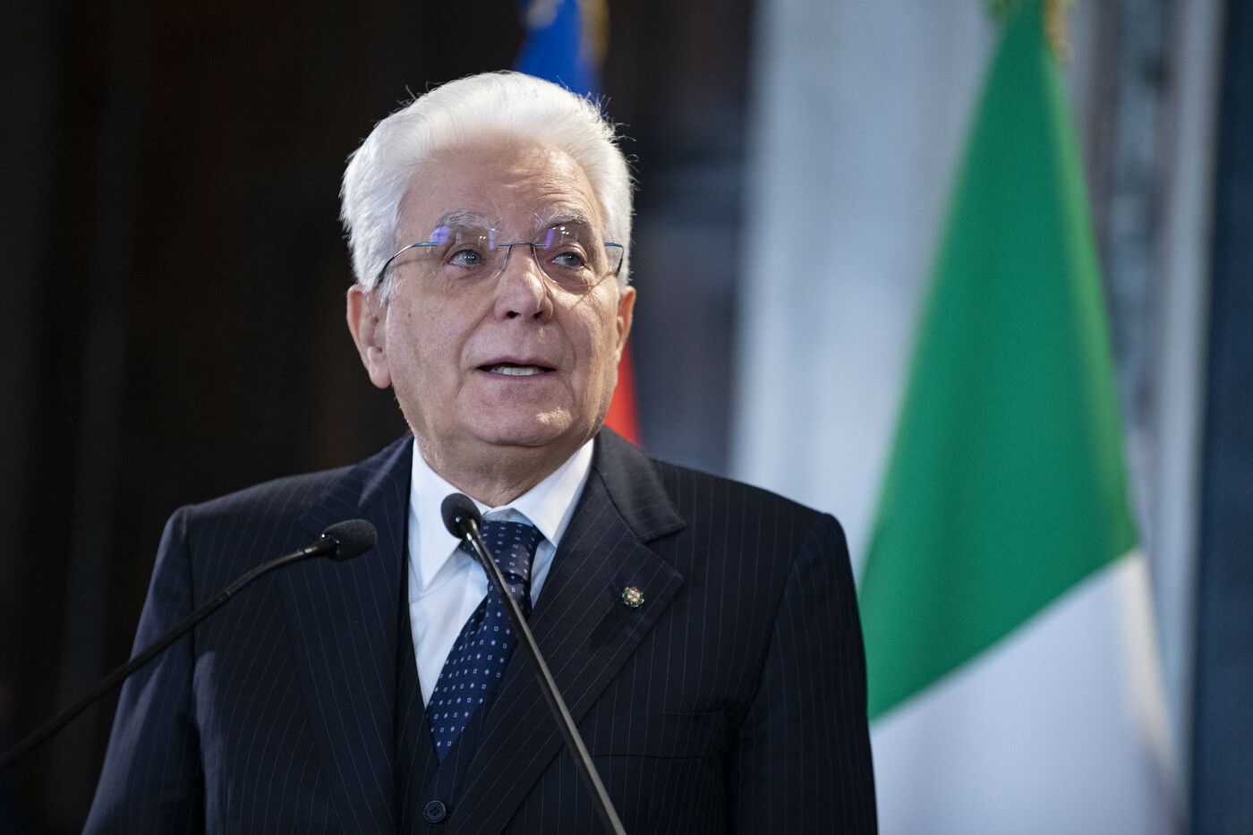 Le paure di Visco: Mattarella si erge a paladino Bankitalia. E solleva dubbi su commissione inchiesta banche
