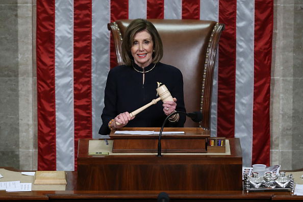 La Camera di Nancy Pelosi vota sì a impeachment Trump. Lui: ‘è un assalto all’America’