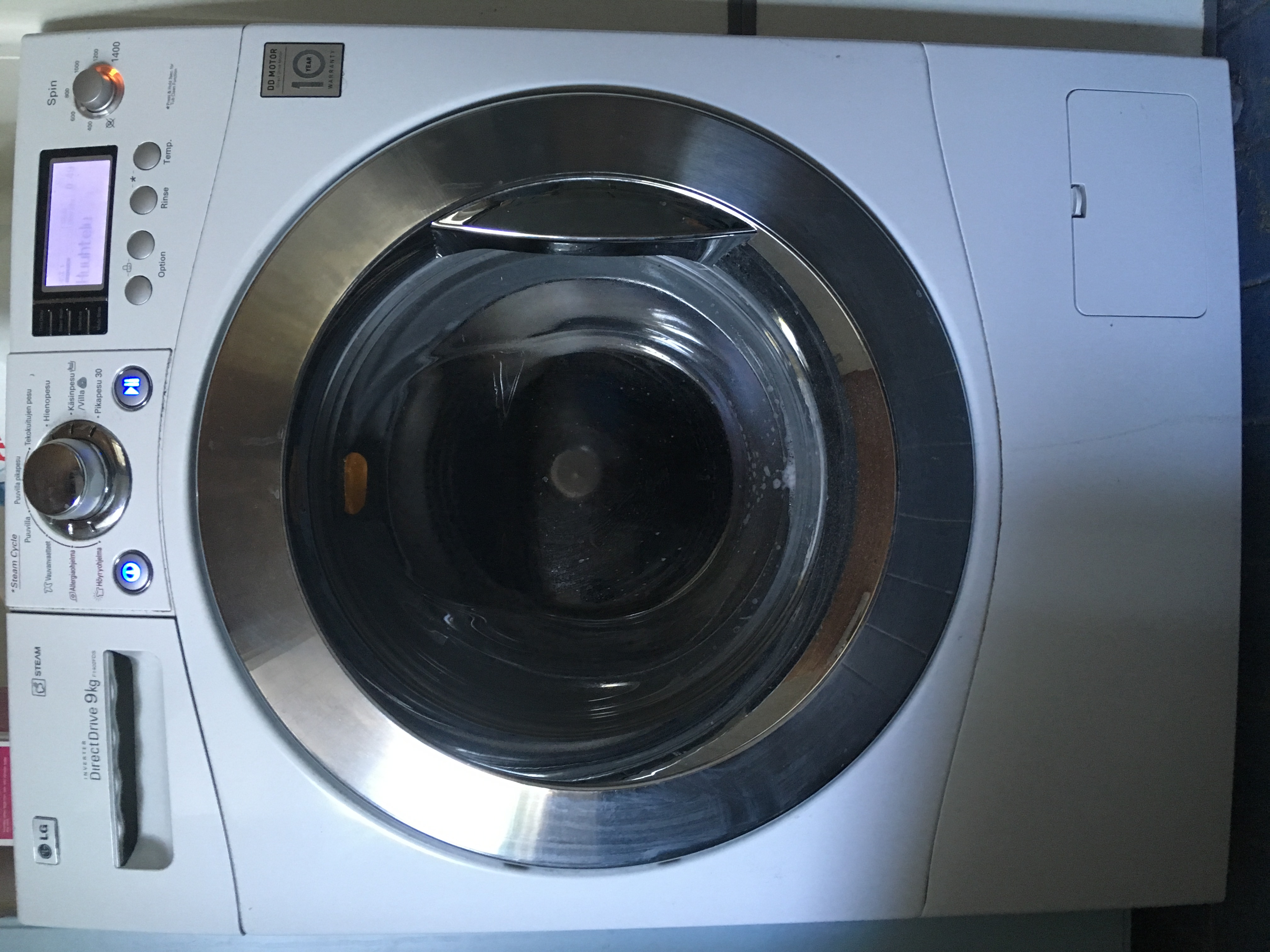 LG Electronics risponde a dazi Trump e alza prezzi lavatrici Usa. Pil Corea peggiore da Lehman, tensione valutaria Seoul-Washington