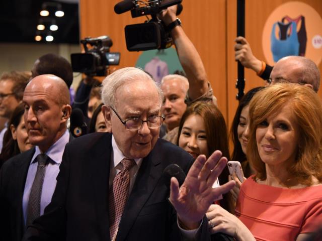 Warren Buffett detiene T-Bill più di Cina e UK. Intanto consiglia: Non commettete questo terribile errore