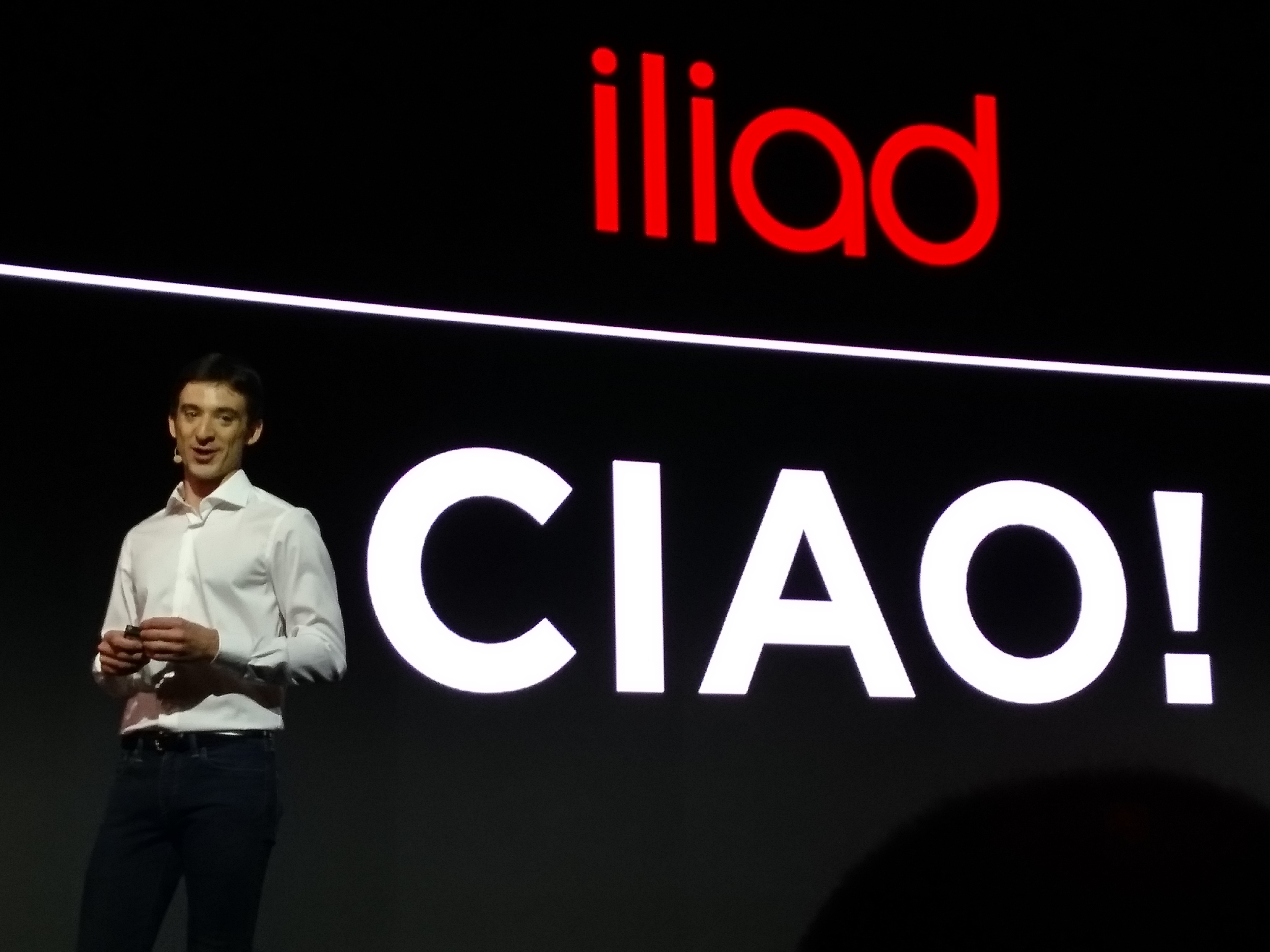 Iliad arriva a un milione di utenti, ma quota 10% potrebbe rimanere un miraggio