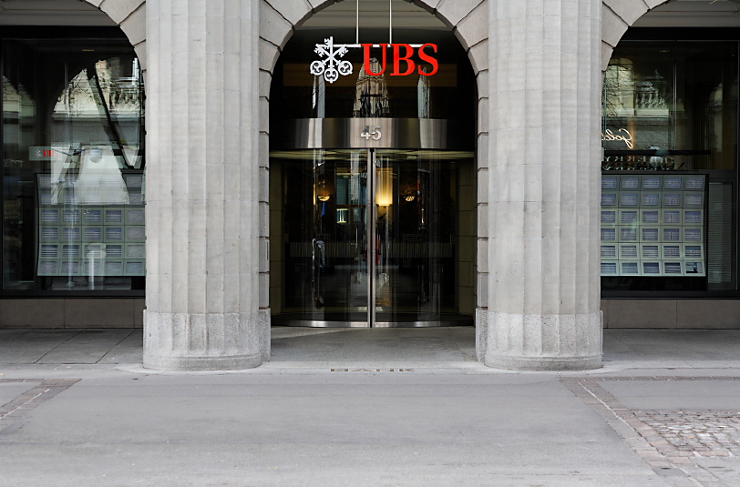UBS macina utili (+137%) e corre in Borsa, ma indice banche UE annaspa a gennaio