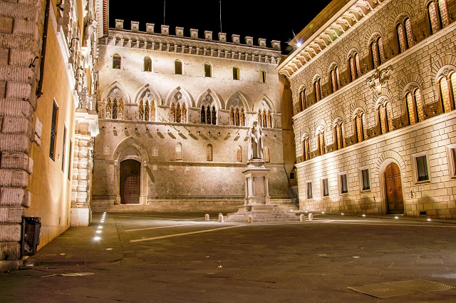 Più tempo per sciogliere il nodo MPS, Tesoro continua a trattare con UE sugli Npl