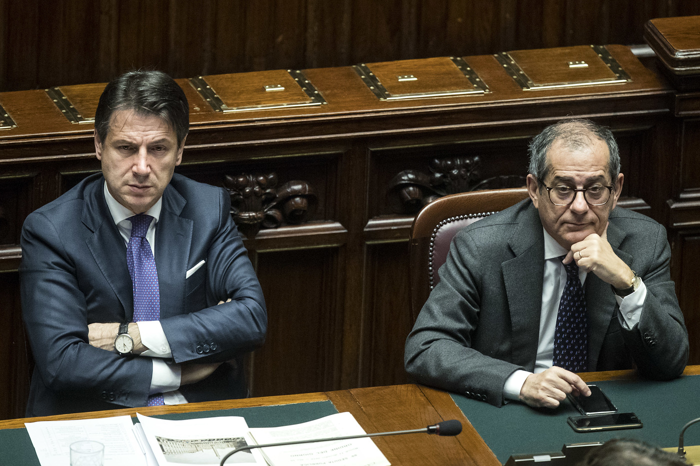 Tria: su bail-in Italia ricattata da Germania, anzi no. Fonte: ‘ è per far dimenticare che non tutti truffati banche saranno risarciti’