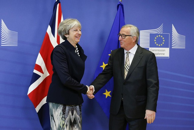 Brexit, fonti Ue: May chiederà a Bruxelles di posticipare di tre mesi data divorzio