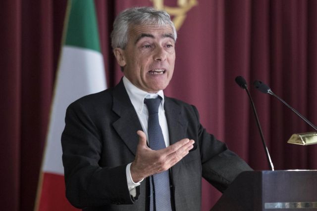 Manovra, governo assediato da Fmi, Fitch e Inps. Boeri: ‘con quota 100 debito sale di 100 miliardi’