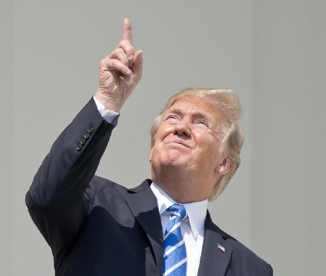 Trump azzera accordo nucleare Iran e minaccia tutte aziende che fanno business con Teheran