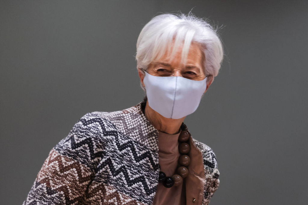 Bce, Lagarde sfida i mercati e i dati macro: fiammata inflazione durerà più delle attese ma temporanea. No rischio stagflazione