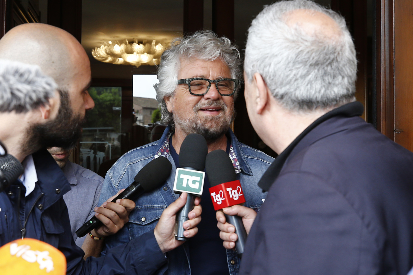 Beppe Grillo: ‘Vogliamo riprendere in mano le tlc. Opposizione? Non c’è, rinfrancata dalle lobby’