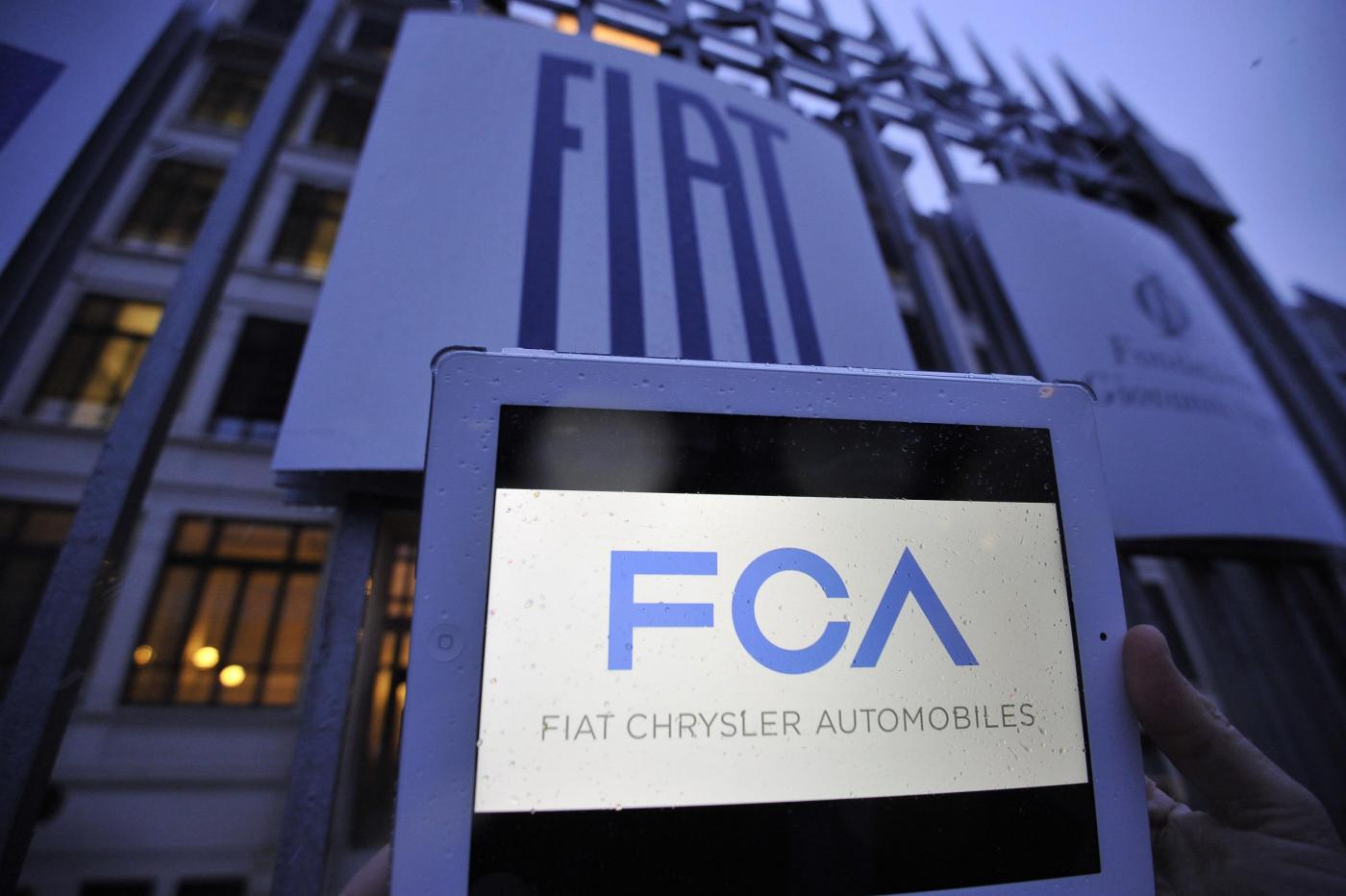Fca verso joint venture con Foxconn sulle auto elettriche in Cina