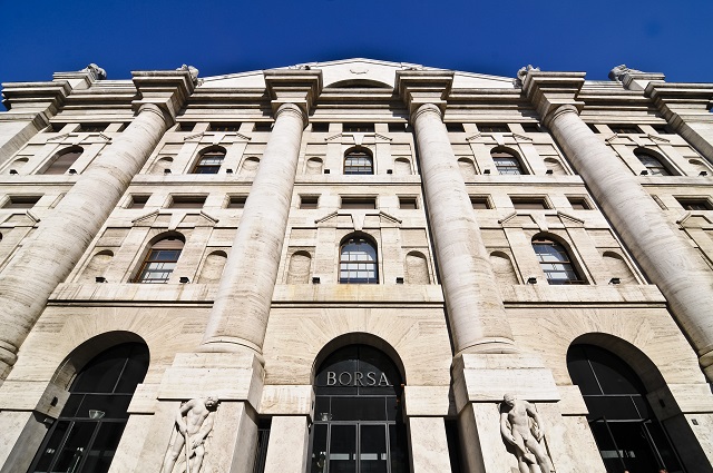 Piazza Affari ancora giù: Ftse Mib si allontana dai 20.000 punti. Male CNH e DiaSorin