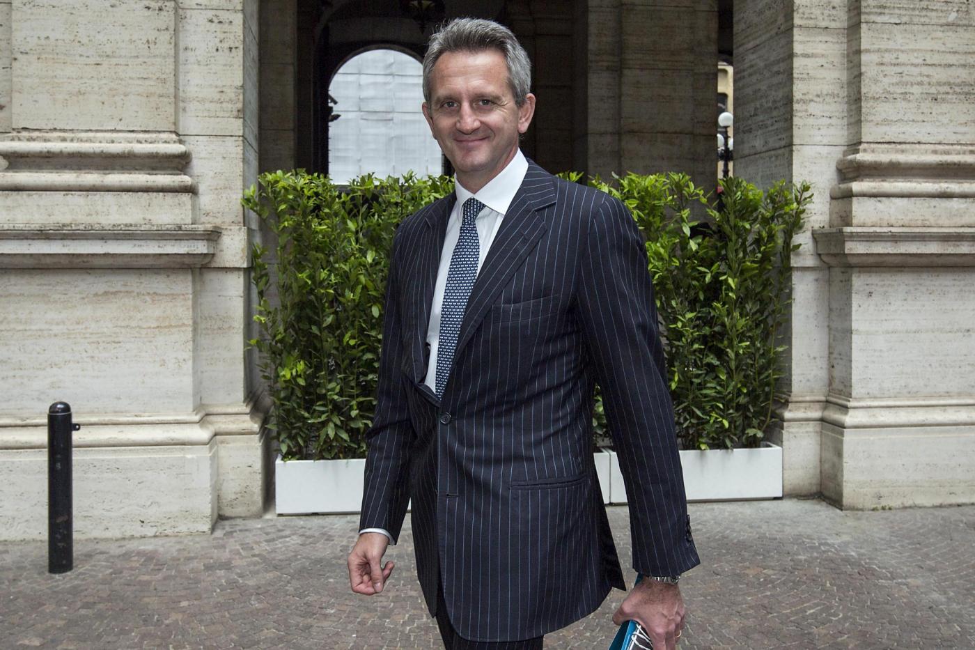 Nagel (Mediobanca): ‘In post COVID nuove norme Bce su svalutazioni crediti sono ‘bomba atomica’