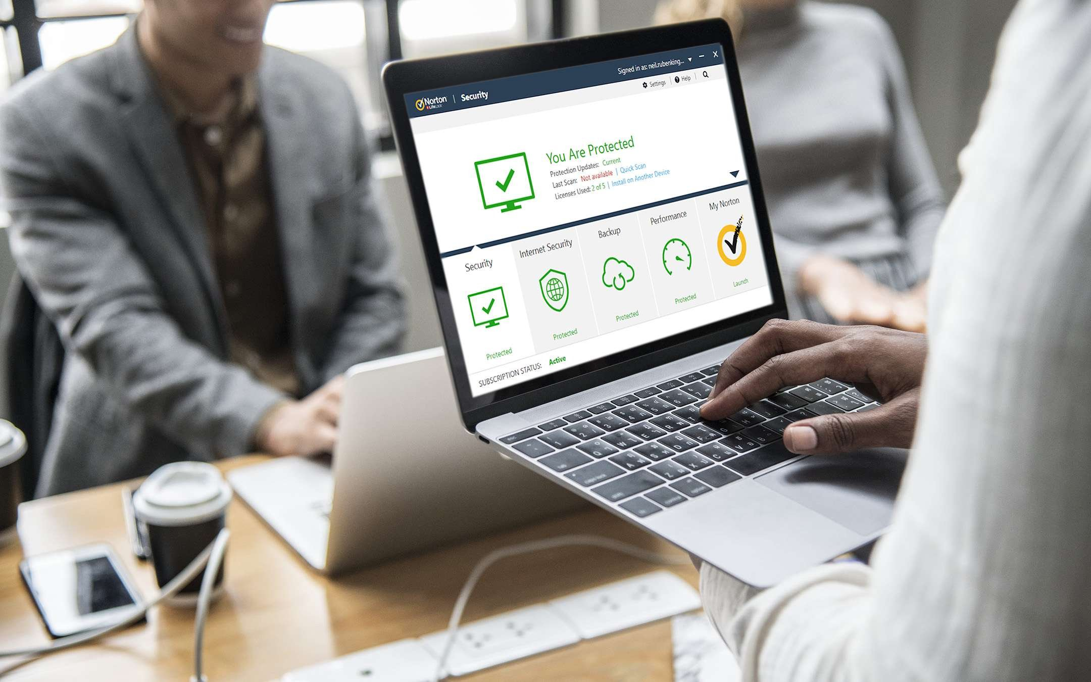 Norton 360 Standard: sconto del 66% sull'antivirus