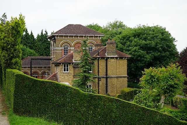 Immobili nel metaverso: investimenti in crescita fino a 28 miliardi nel 2025