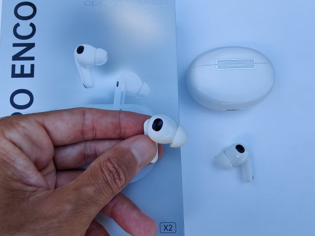 Oppo Enco X2 confezione