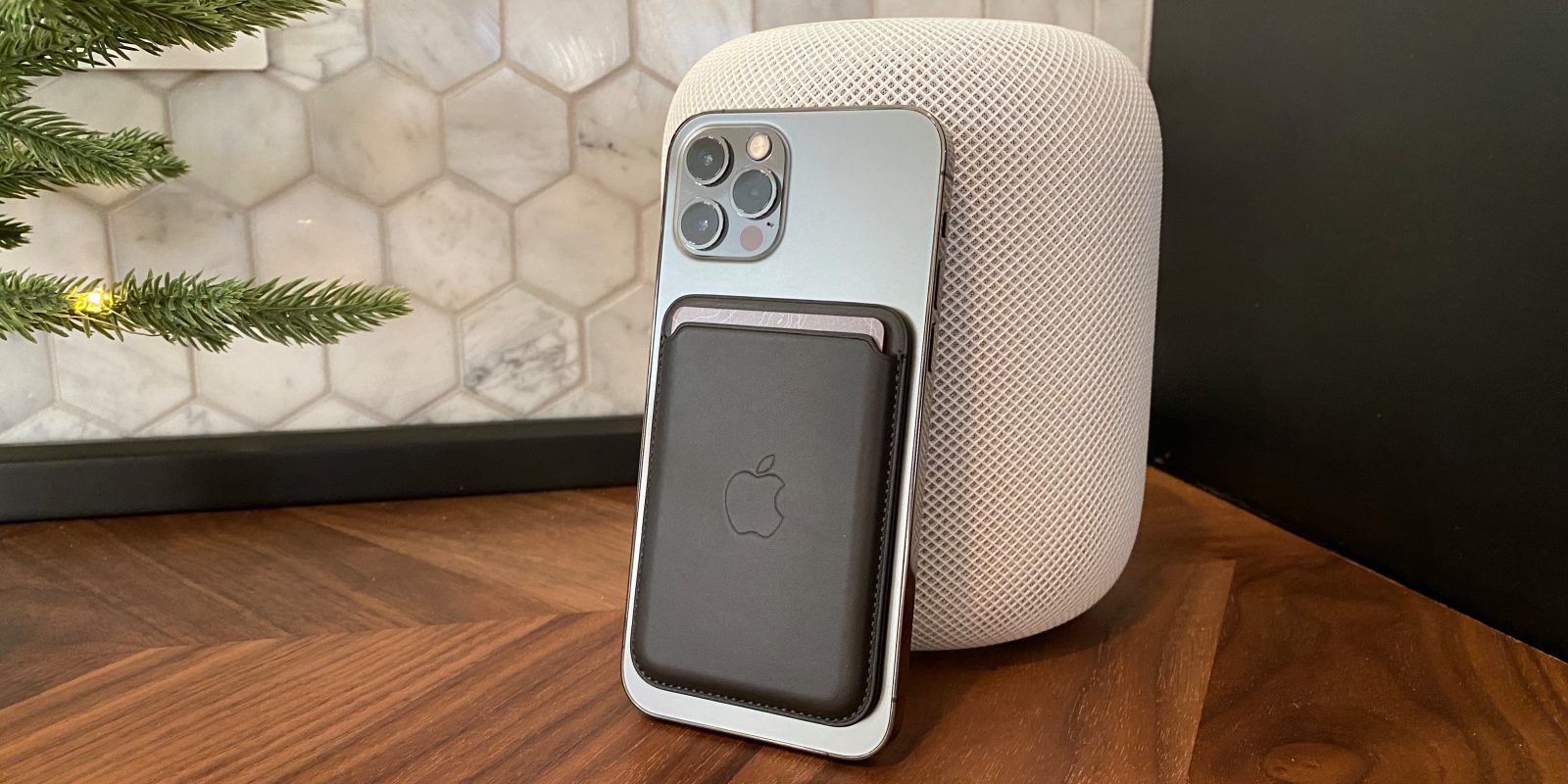 Portafoglio MagSafe in pelle per iPhone, prezzo RIDICOLO con le Offerte Amazon di Settembre