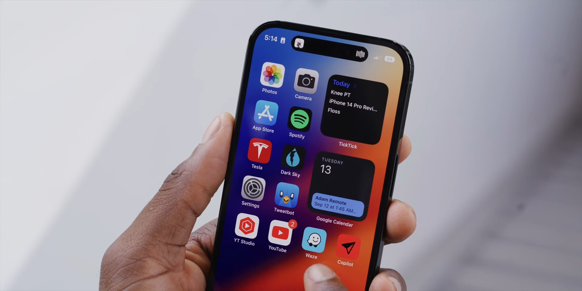 Tim Cook: la richiesta per iPhone 14 Pro e Pro Max è altissima, oltre le aspettative