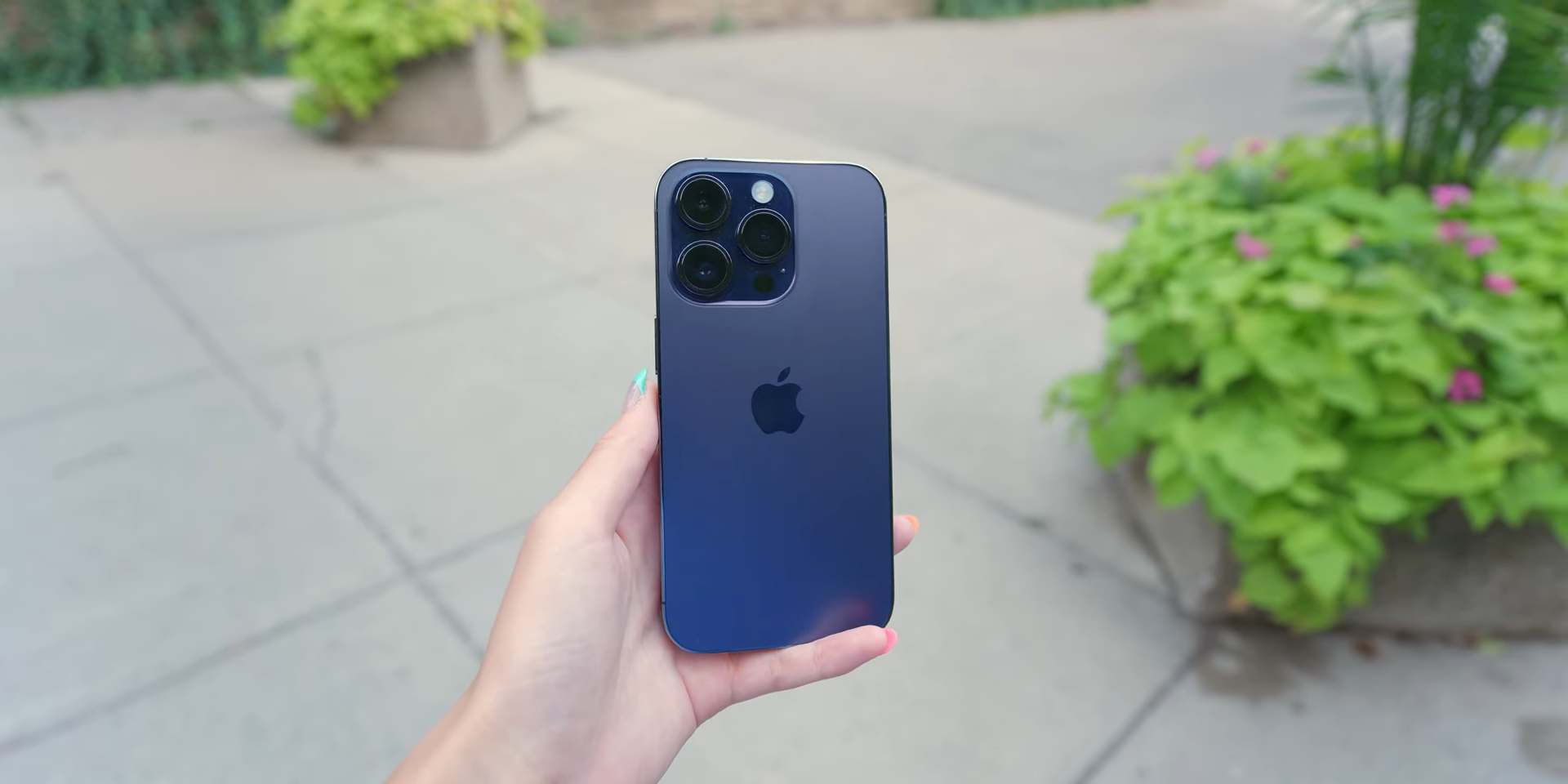 iPhone 14 Pro, Apple conferma il bug della fotocamera: il fix è in arrivo