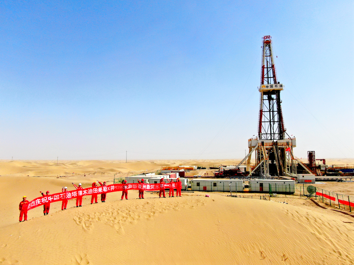 Petrolio, tagliata la produzione: le conseguenze per i consumatori