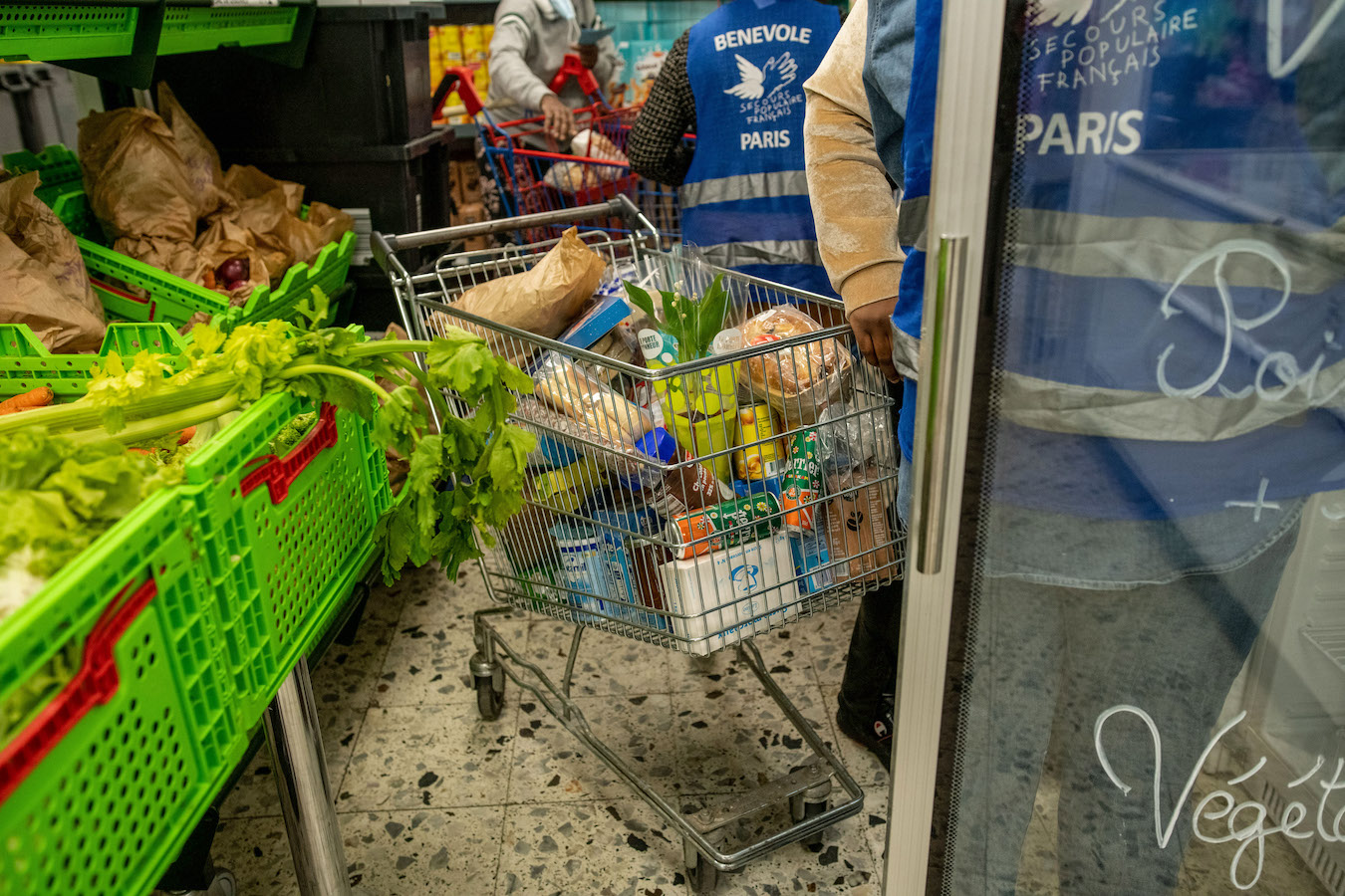 L’Europa chiede di non aumentare i salari. Ecco perché