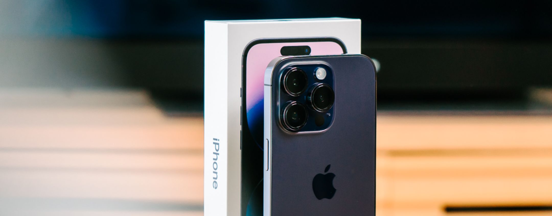 Un uomo si dichiara colpevole, deviata una spedizione Apple da 2 milioni di dollari