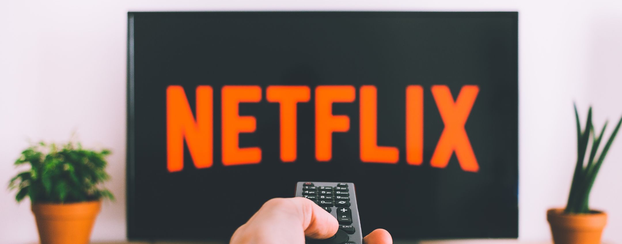Netflix elimina silenziosamente il piano base senza pubblicità