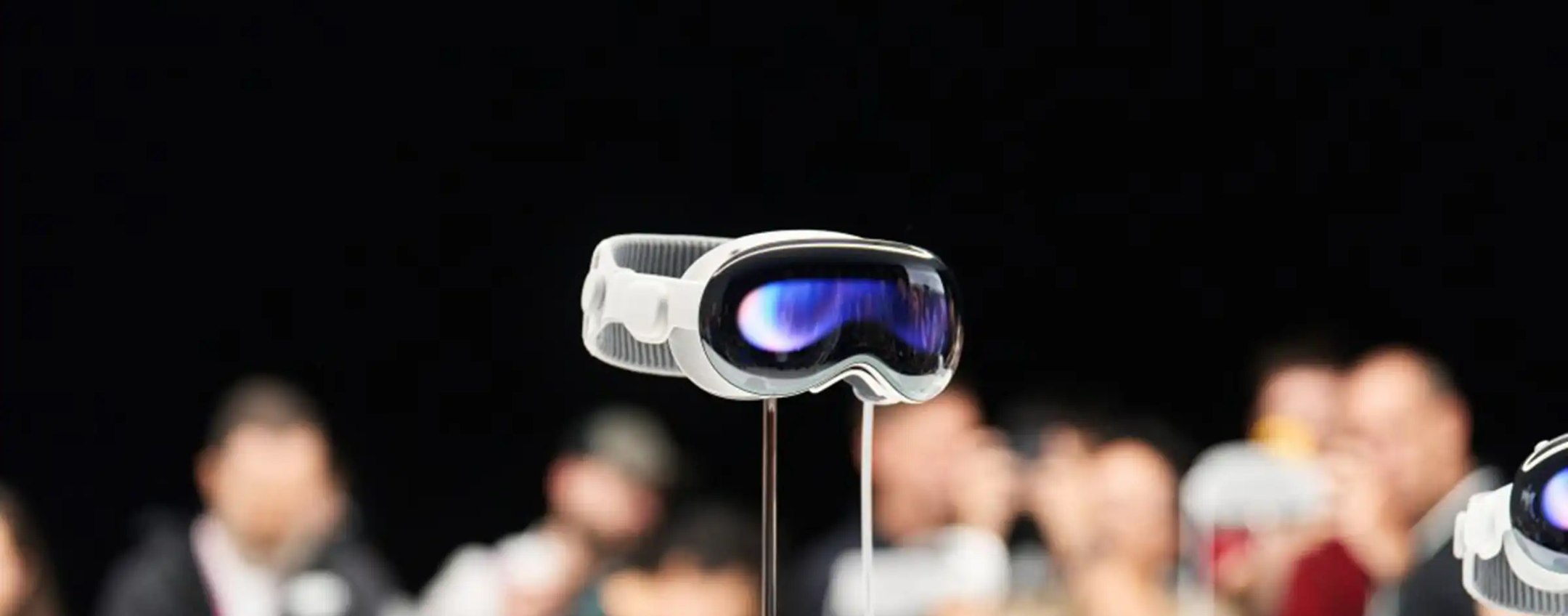 Vision Pro, in arrivo i kit di sviluppatori (a condizioni rigidissime)