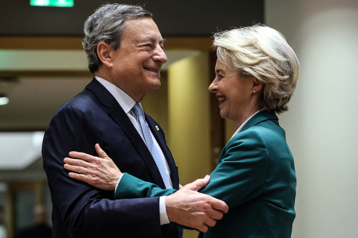 Mario Draghi, l’incarico Ue scatena reazioni contrastanti in Italia. I commenti di Meloni e Salvini
