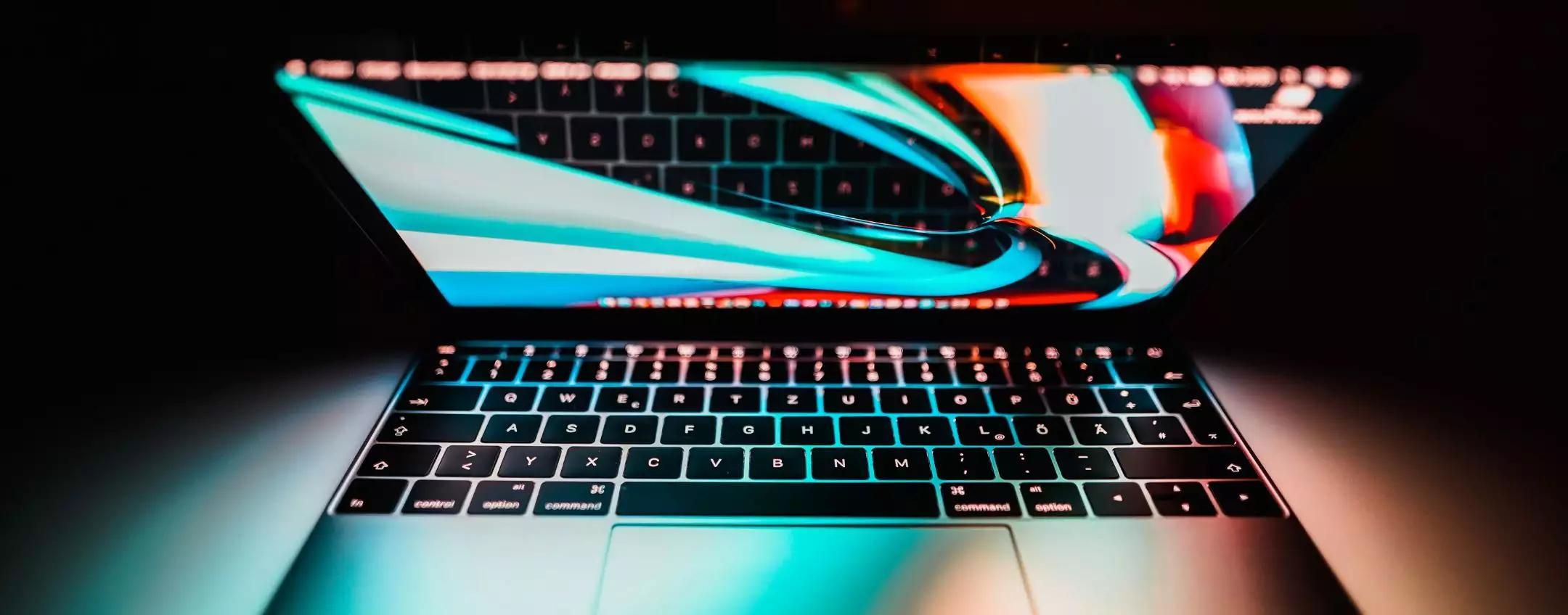 Apple: sono in arrivo quattro nuovi MacBook a ottobre