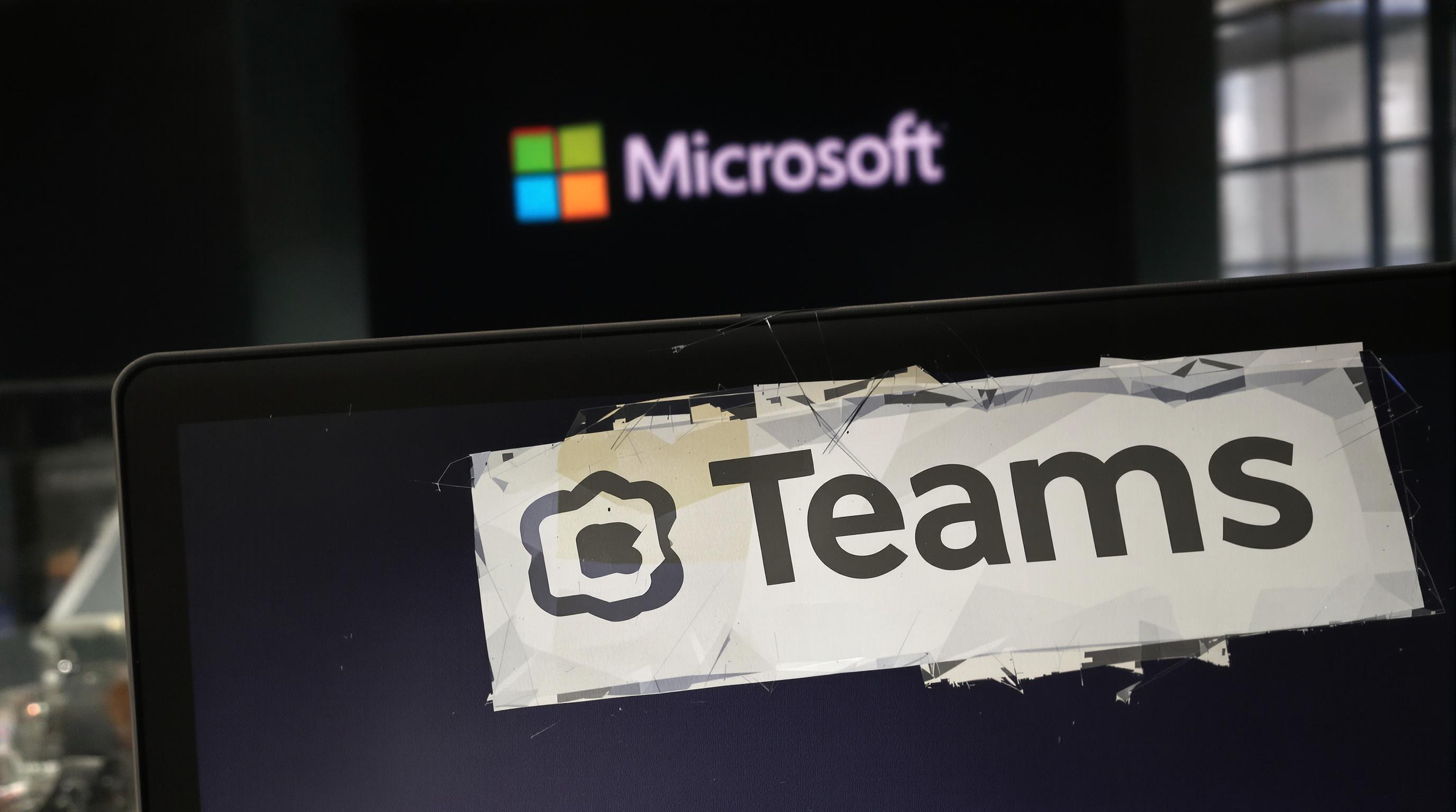 Microsoft chiude Skype a maggio: il futuro è Teams