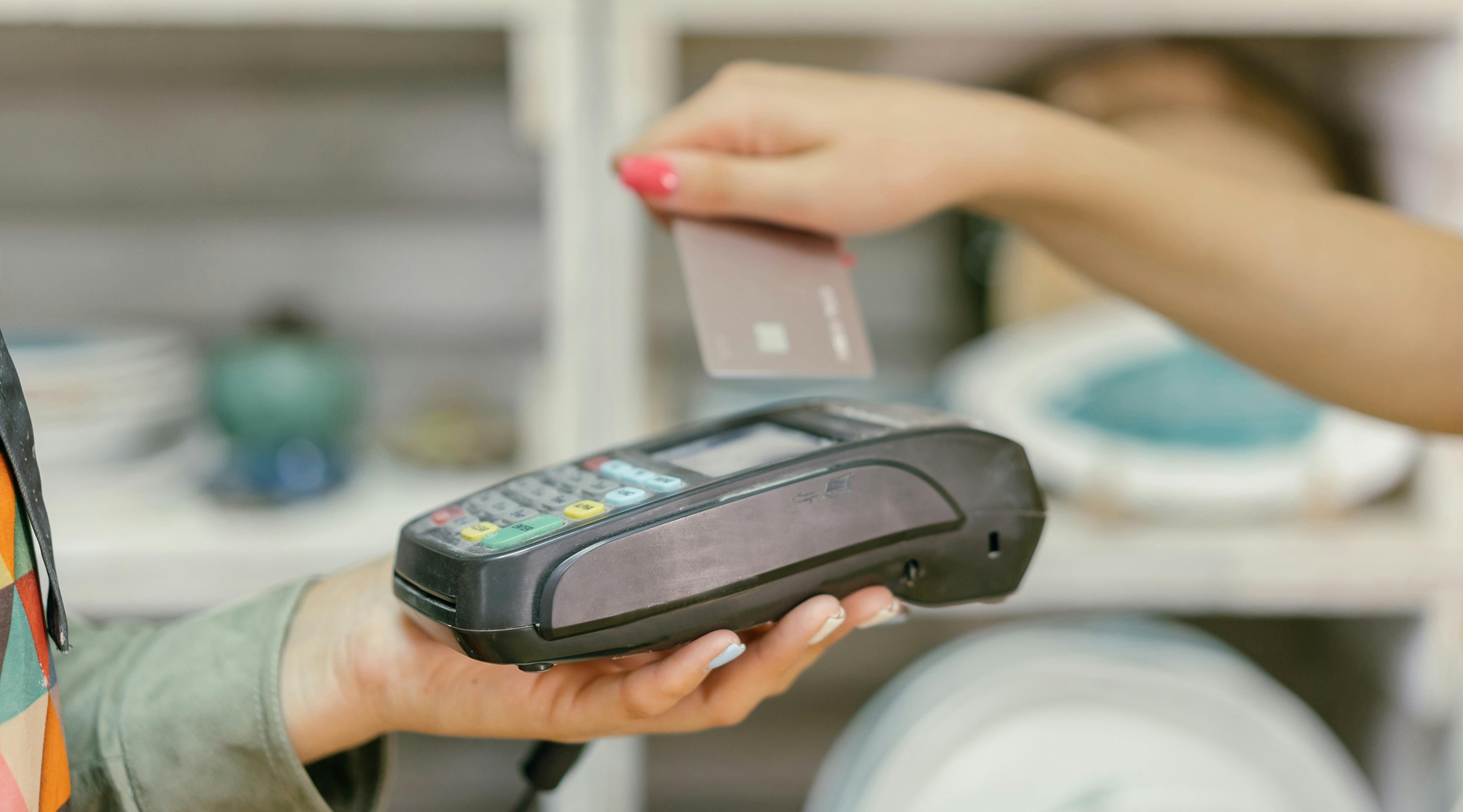 Carte aziendali con Vivid: per i clienti c’è il cashback fino al 10% sugli acquisti