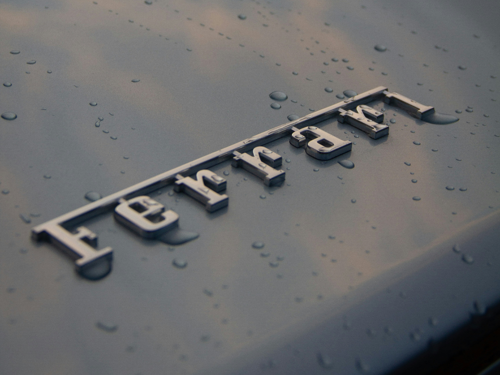 Ferrari chiude un trimestre da record, ma i dazi fanno ancora paura