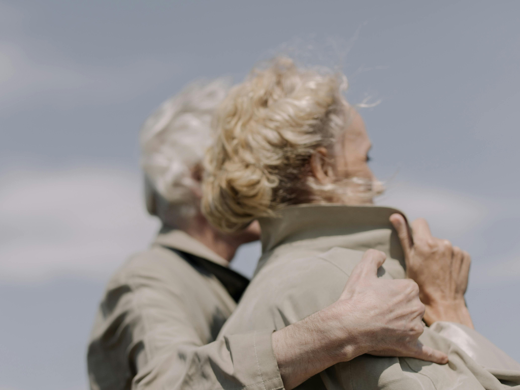 Pensionati all’estero: al via la Campagna RedEst 2025, attenzione alle scadenze