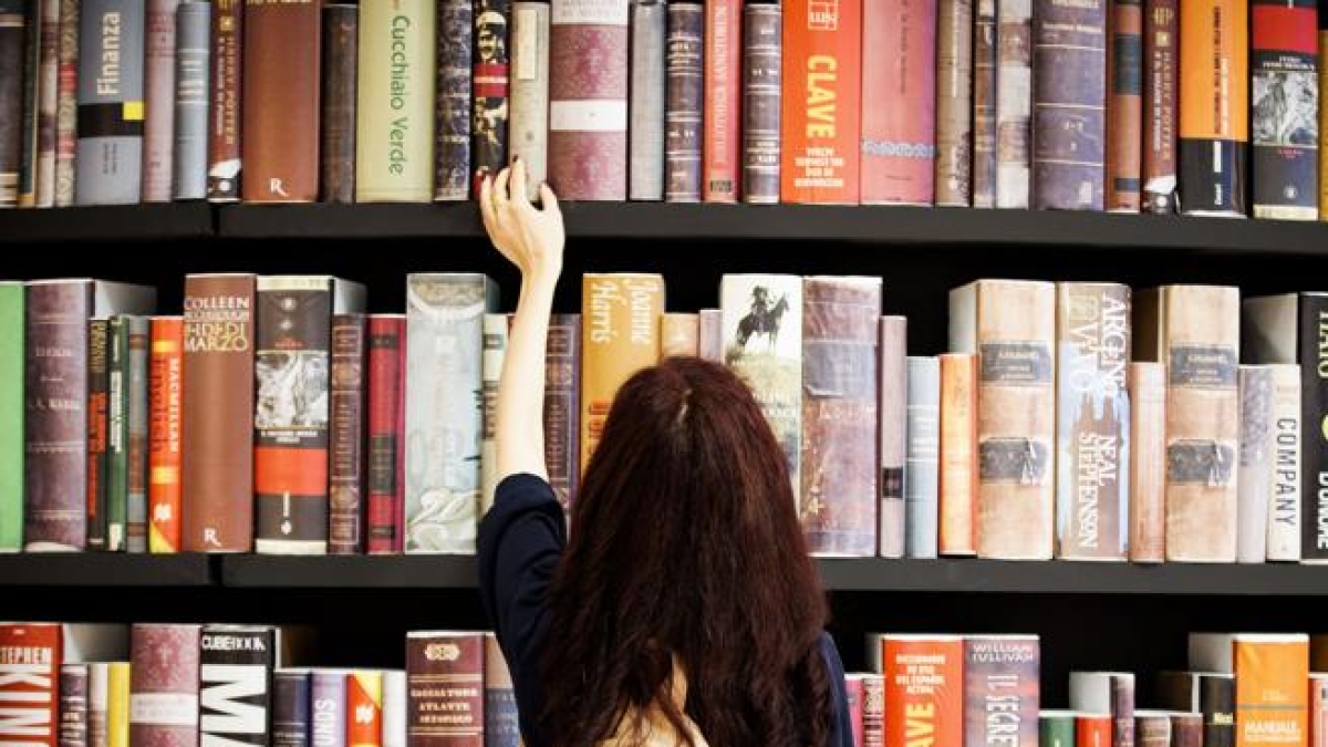 Salone del Libro 2025 e la crisi dell’editoria: persi 12 milioni di euro in tre mesi