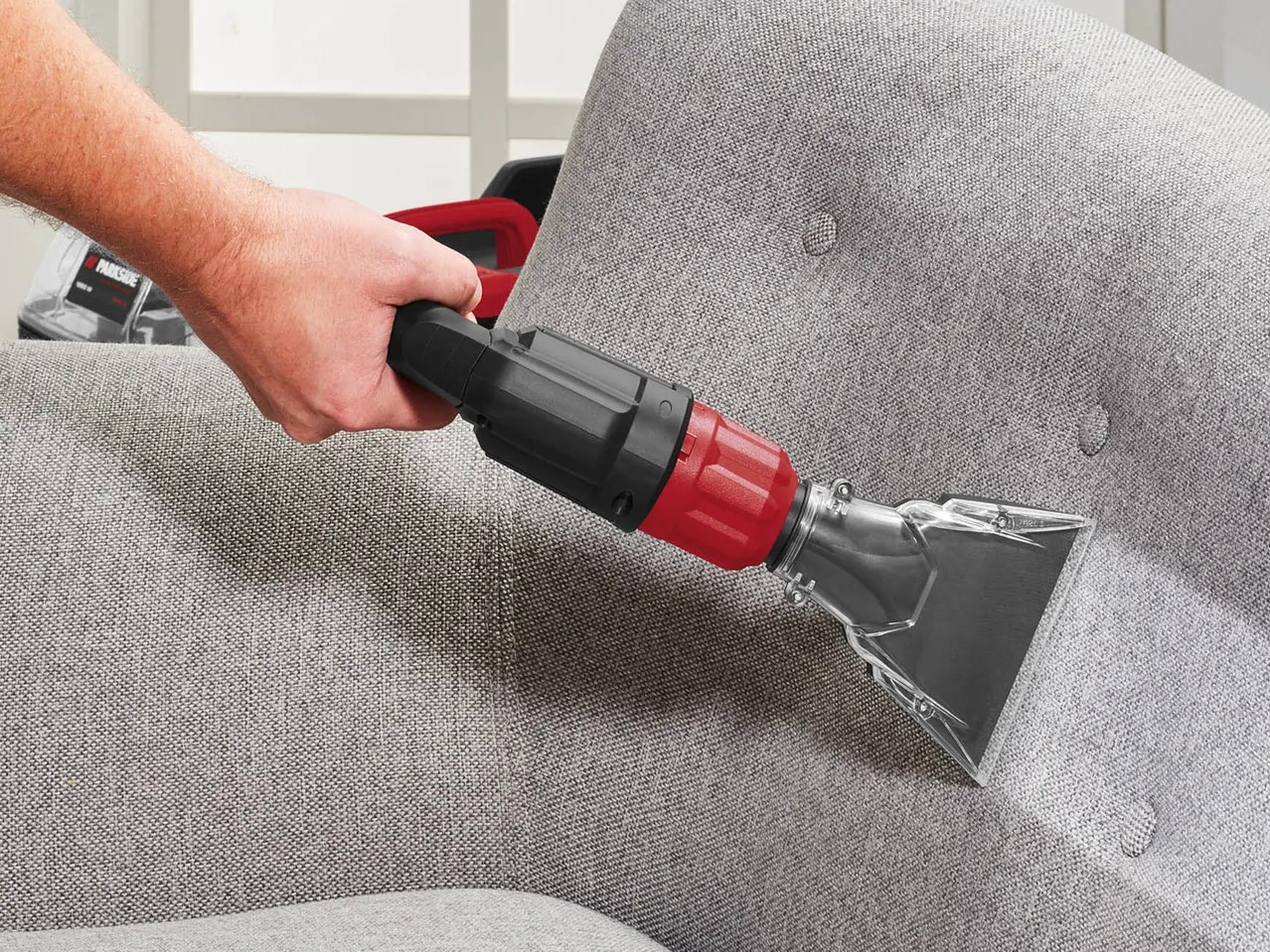 Questo aspiraliquidi Lidl è un mostro di pulizia: ecco perché tutti lo vogliono