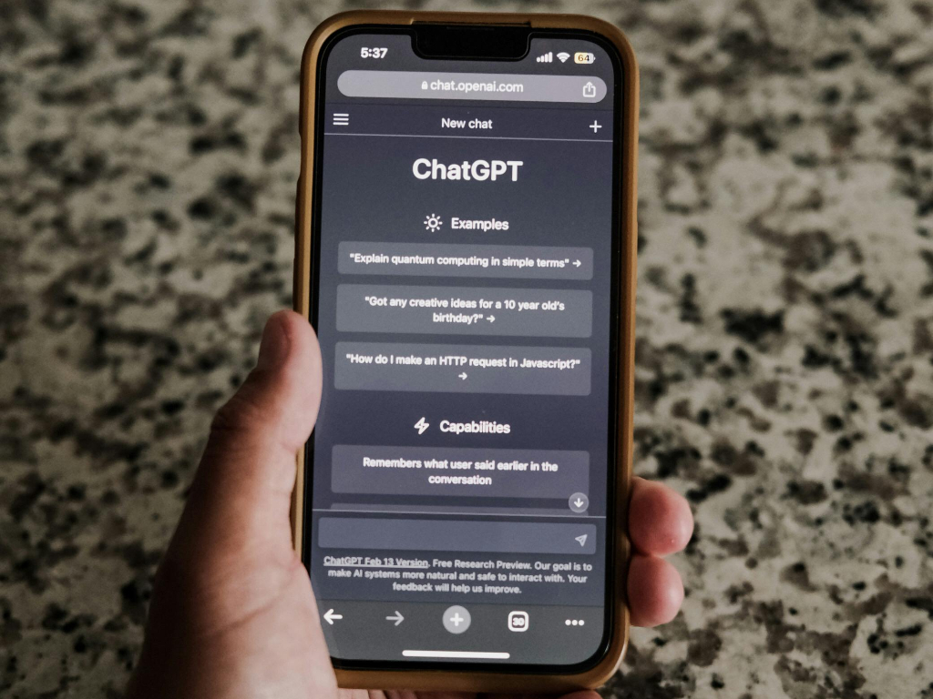 ChatGPT fa male al cervello? Ecco cosa dice il MIT