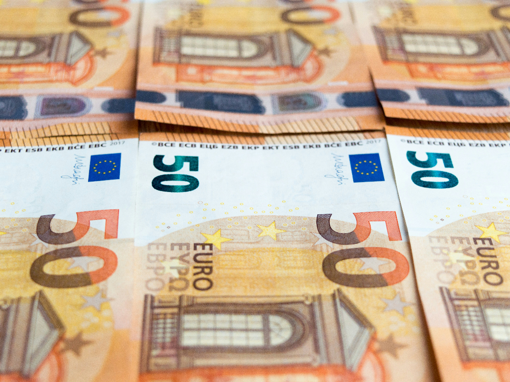 L’UE vuole prelevare i tuoi risparmi per finanziare le pensioni?