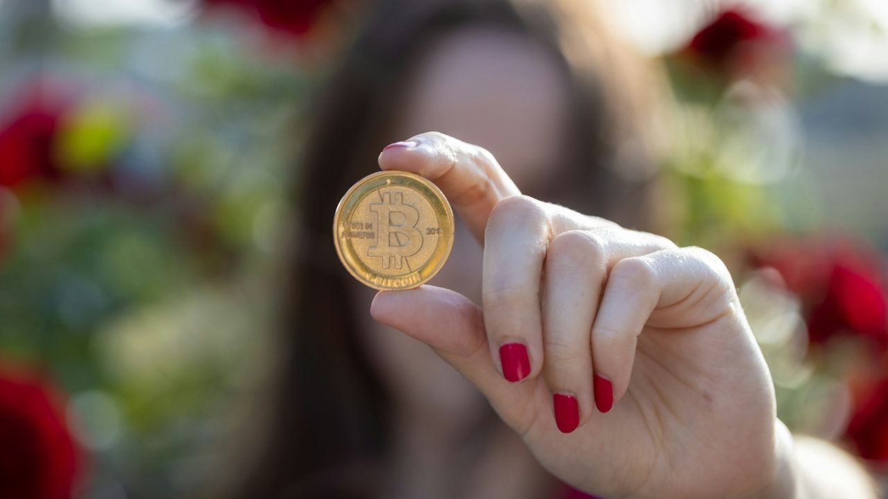 In Italia il mercato cripto è donna