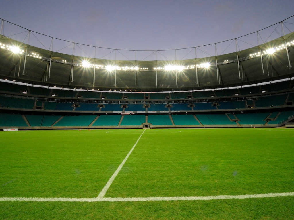 Come risparmiare per vedere il calcio in TV