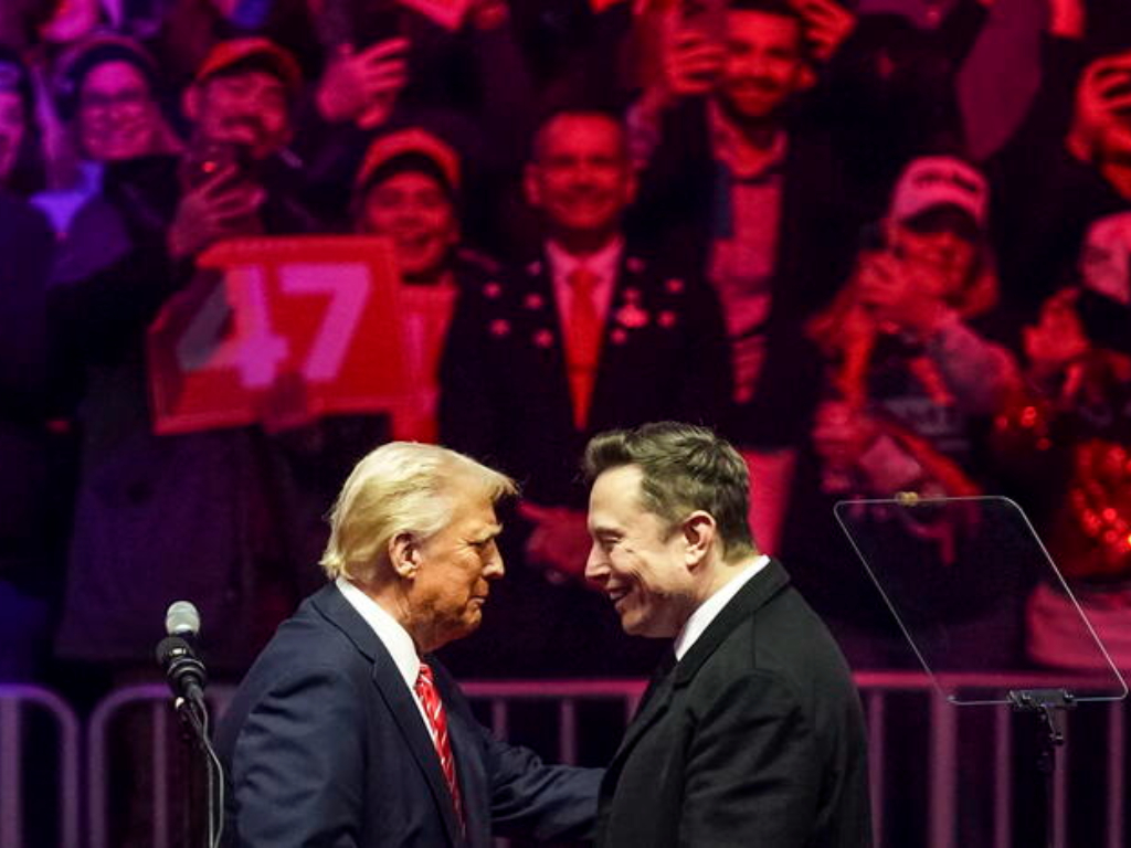 Trump a Musk: “Terzo partito? Una follia”