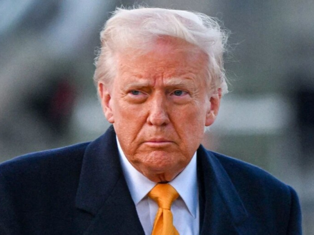 Trump rilancia la guerra dei dazi: 35% al Canada