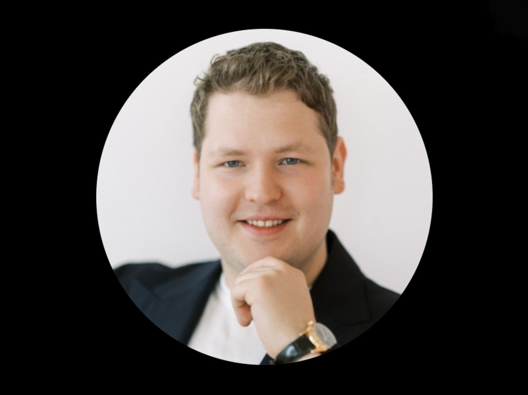 Milionario a 22 anni, ma con una vita d’inferno