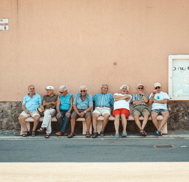 Pensioni 2026: come cambierebbero se si blocca l’età