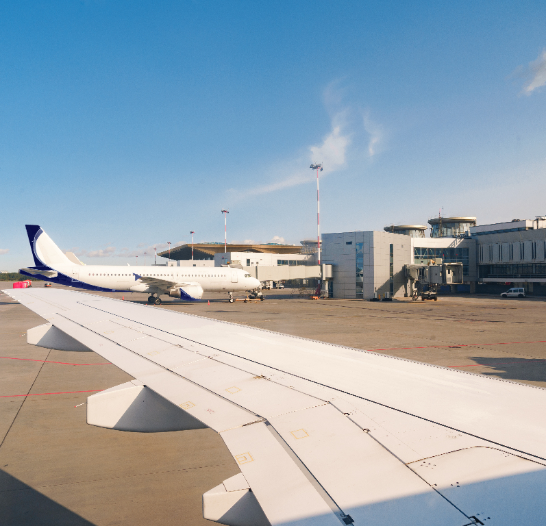 Come risparmiare sui voli: gli aeroporti più convenienti