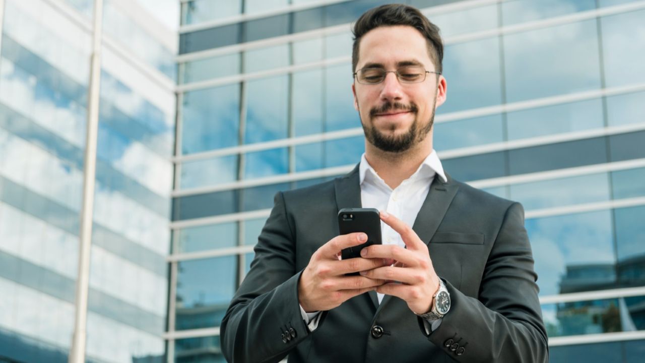 Risparmi sicuri e bonus immediato: apri il conto Credem con questo codice e ottieni 200€