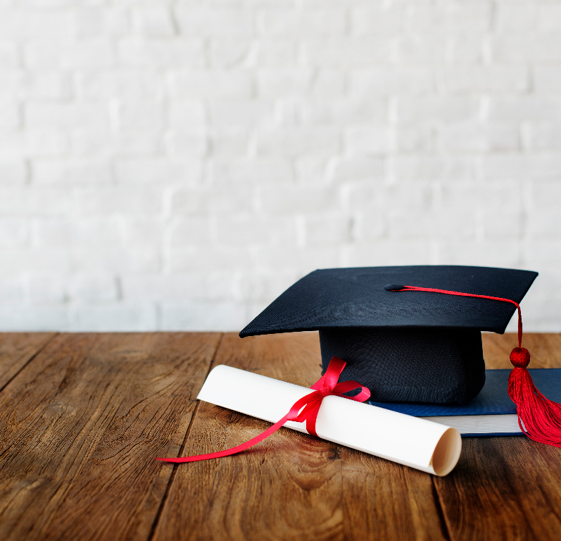 Pensioni, riscatto laurea a 900 euro l’anno: come funziona